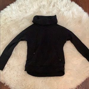 Lulu lemon black athletic pullover